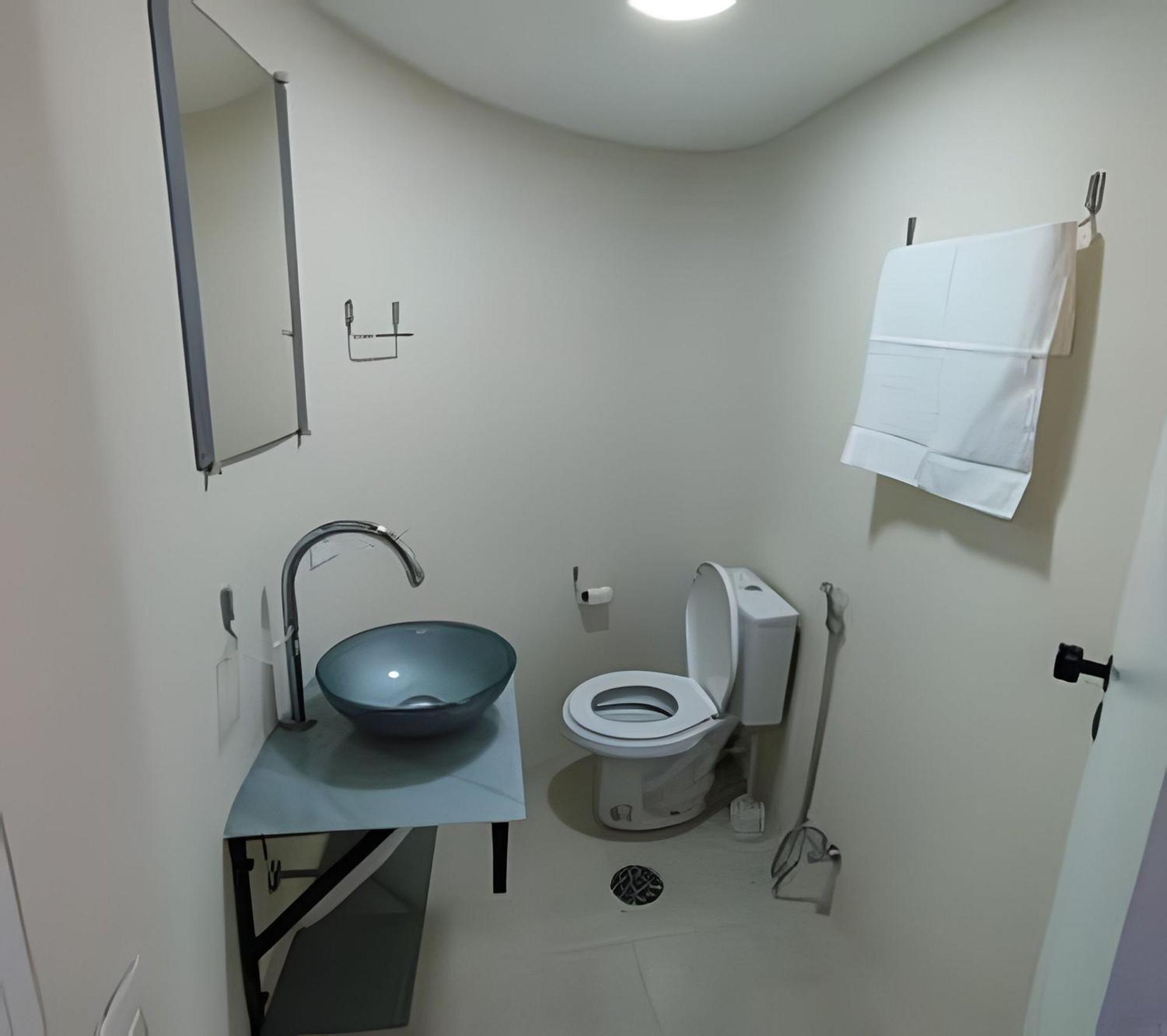 Flat Lindo Garagem Hakka Feirinha E Hospitais